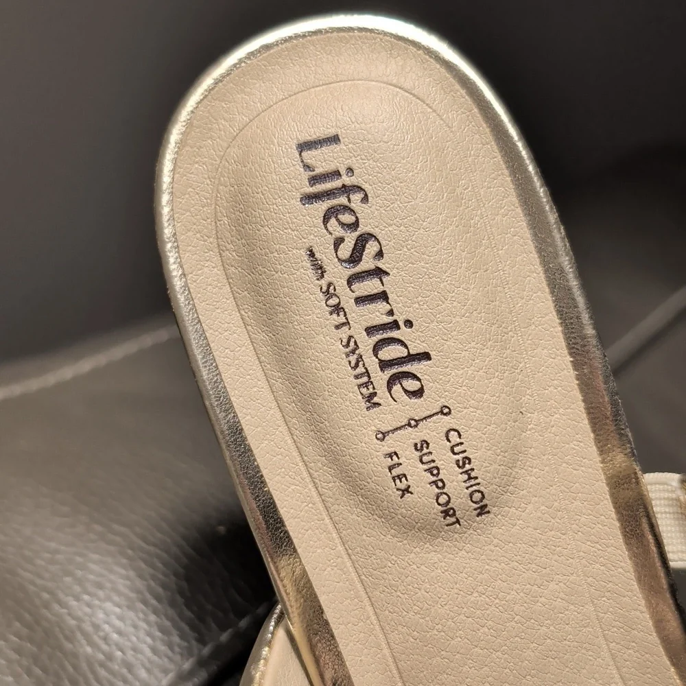 LifeStride Nalani Slide Sandals Gold Puff Strap For Comfort New Size 9.5 W